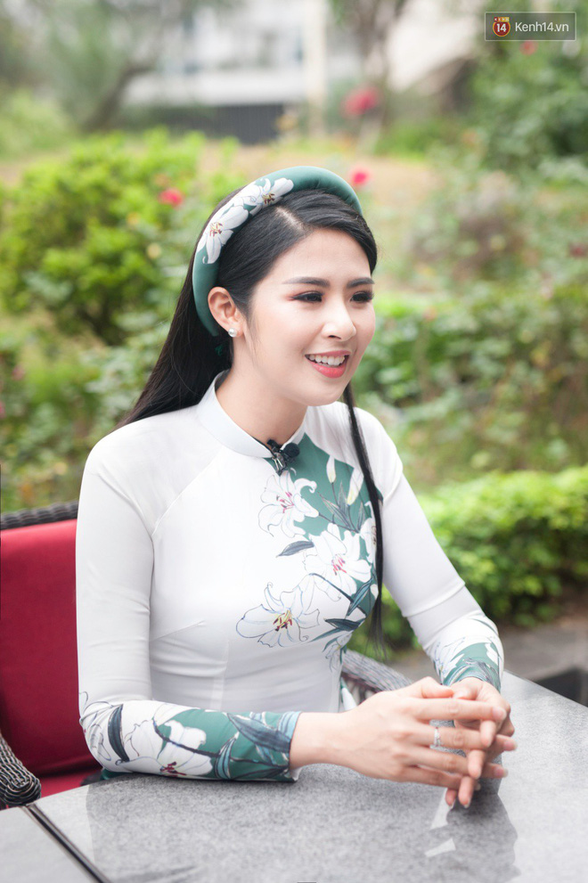 Hoa hậu Ngọc Hân: Nhiều người thắc mắc sao tôi chơi chung được với hai người ghét nhau Hoa hậu Ngọc Hân: Nhiều người thắc mắc sao tôi chơi chung được với hai người ghét nhau